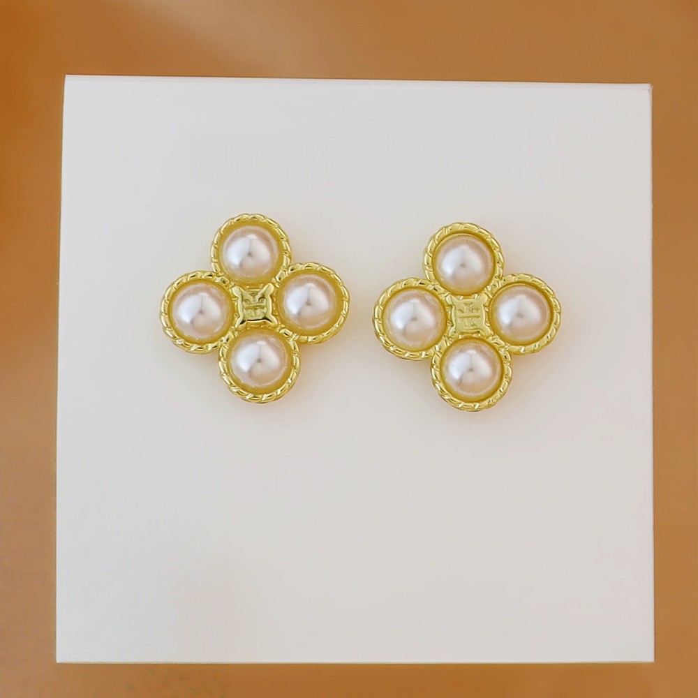 Tory Burch Classic Brass Gold Plated Micro Pearl Earrings Choker Set